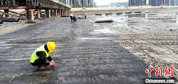 宁德市巨龙三都澳陆岛交通码头项目正加快建设。　宁德市三都澳新区开发建设有限公司 供图