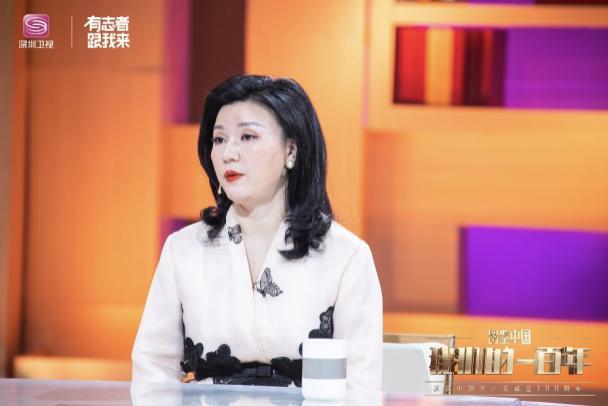 从“中国制造”到“中国智造”，一场变装秀带你“穿阅”百年