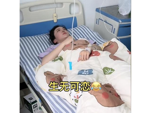 聂小妹：“疯癫”美女吸粉百万，明明能靠才艺，却偏偏要搞笑