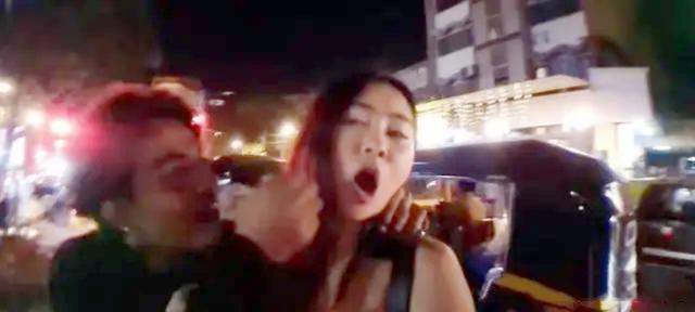 女网红在印度直播时被猥亵，事后说“我爱印度我还会再来”