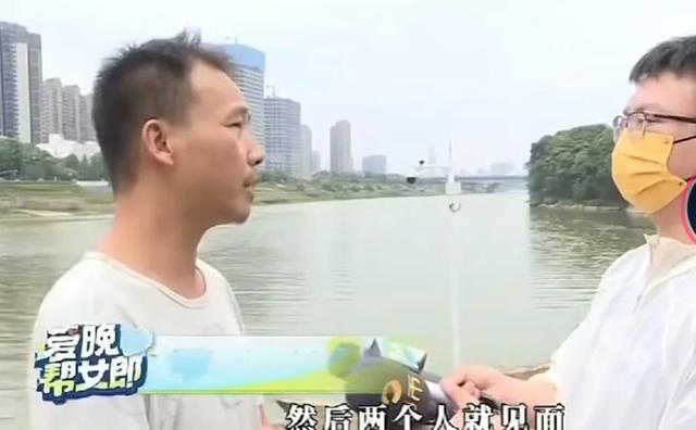 悲情姐弟恋！41岁男子爱上52岁女主播，花光积蓄后女人销声匿迹