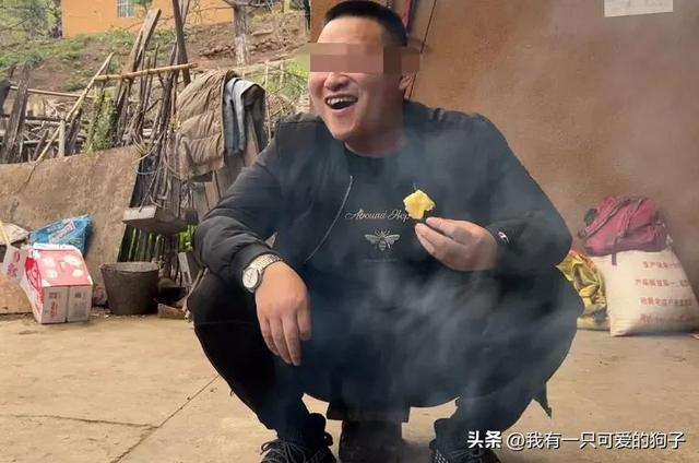 网红靠流浪狗直播牟利，给100元诱导拍摄，善心不能作为流量密码