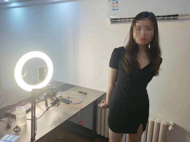 警方通报：多名女主播被抓获