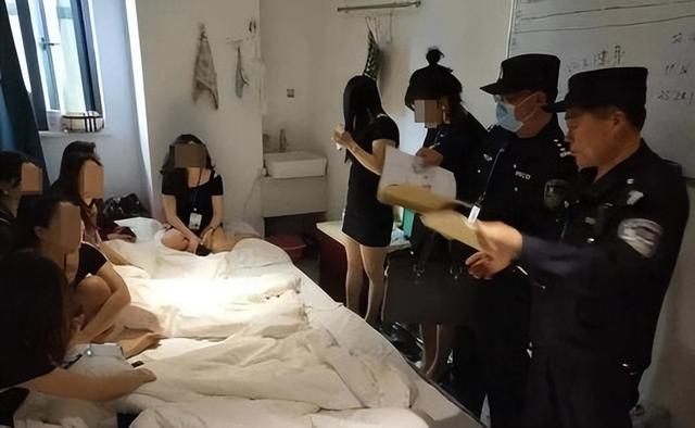 榜一大哥豪掷40万约睡女主播，事后不满意反悔要求退款