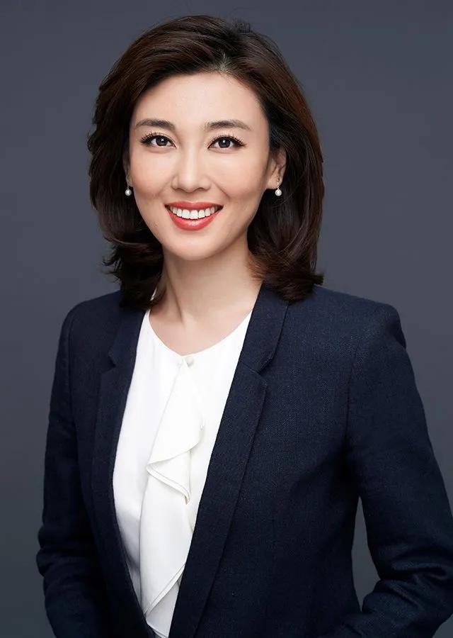 央视美女主播李红