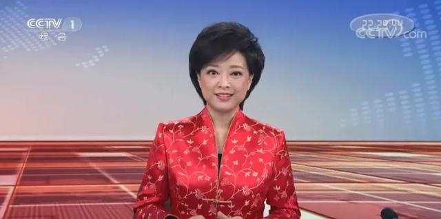 央视50位女主播春节出镜服装（70套）合集