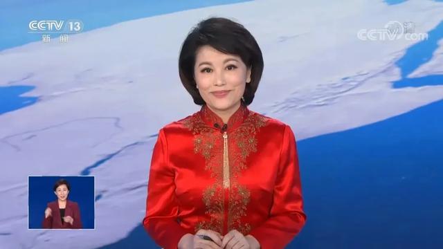 央视50位女主播春节出镜服装（70套）合集