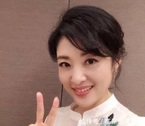 央视最美5大女主持人，董卿第六，周涛仅排第四，第一名太美了