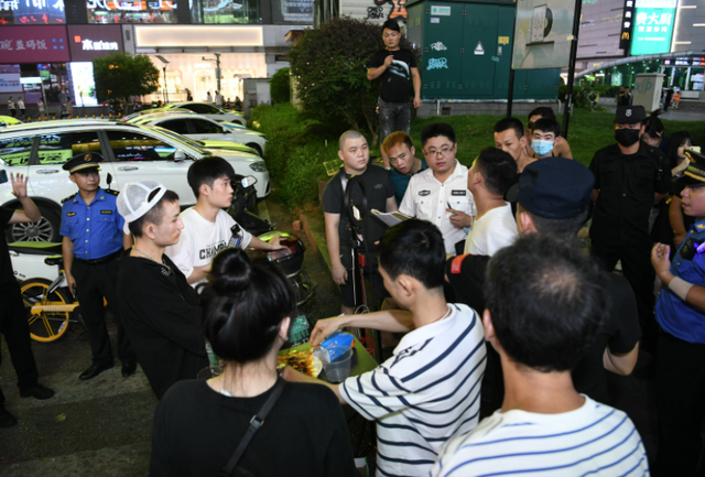 网红主播猥亵灌酒湖南残疾女孩，为博眼球赚流量，他们毫无下限