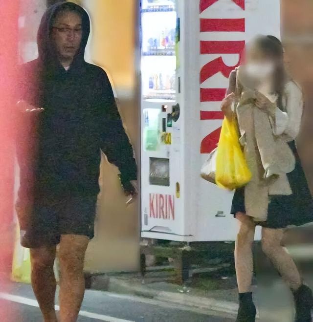 日本第一女主播：嫁歌舞伎世家，婚后被丈夫当牛做马，34岁就离世