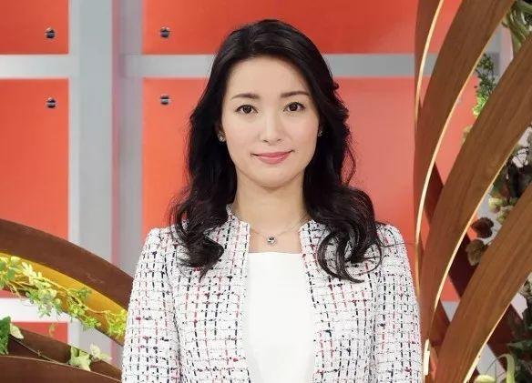 日本最受欢迎的10位女主播，写真女王排名大跃进