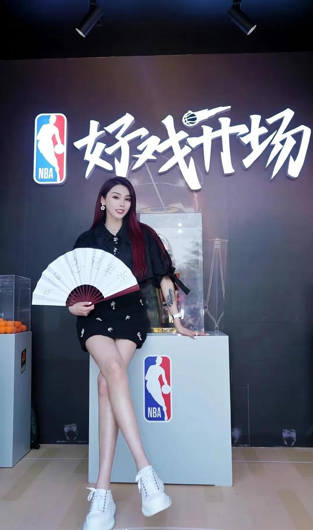 咪咕美女主播之小太阳：甜美可爱，逆天大长腿太撩人