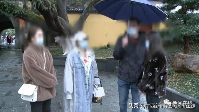 “露点”跳艳舞，线下陪客户，多名网络女主播曝光公司“潜规则”