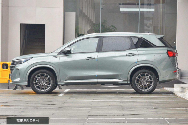 大7座新能源SUV - 蓝电E5综合优惠至高3万5，启辰大V DD-i怎么比