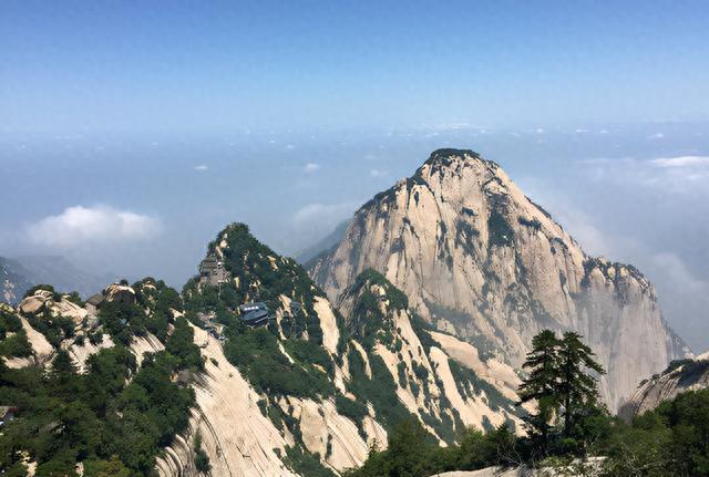 辽宁有一景区，因风景优美，被专家誉为“旷世佳境，万景奇山”