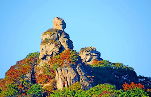 辽宁有一景区，因风景优美，被专家誉为“旷世佳境，万景奇山”