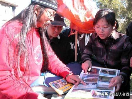 他是中国徒步界的传奇：10年走遍了全中国，还孤身穿越了罗布泊