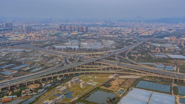 为何广东省东莞市如此疯狂造城，激进狂奔的东莞与东莞市城市格局