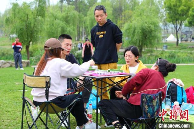 探访长江上游最大江心岛：春意正浓日，踏青正当时