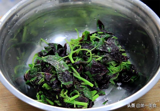 这5种绿叶蔬菜，含钙比牛奶高，每天吃一把，全家老小钙都补足了