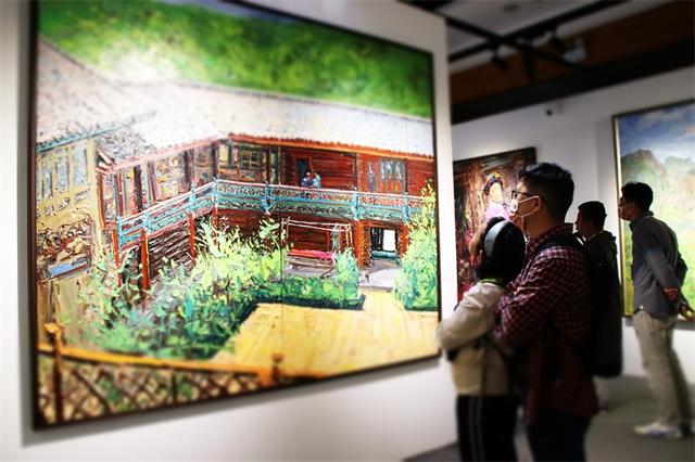 “神彩飞扬首届丽江写生双年展”画展在丽江市博物院开展