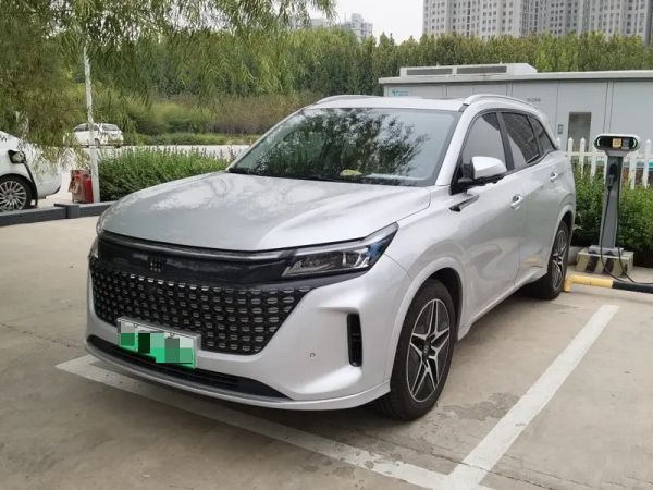 蓝电E5车主分享：十万级购中型插混SUV，还是大七座