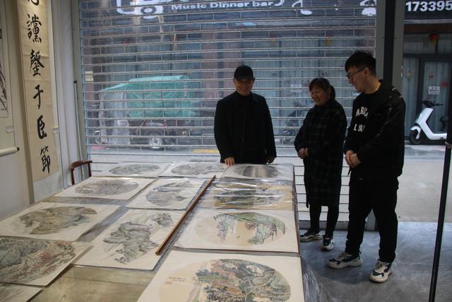 临颍县文联举办石千书画工作室春季书画展