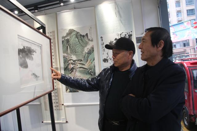 临颍县文联举办石千书画工作室春季书画展