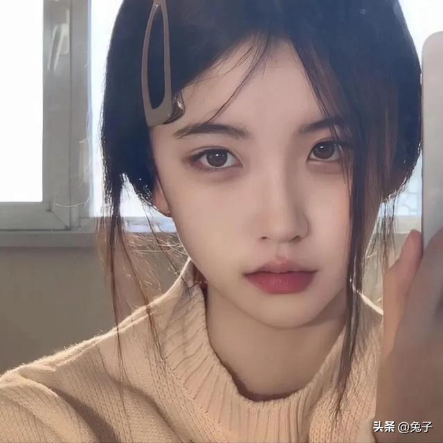 一眼惊艳的女生头像