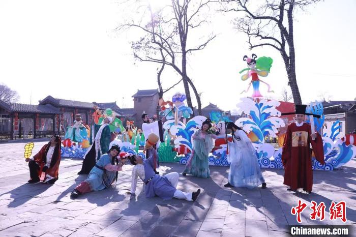 （新春走基层）赏花灯、游古建、品年俗 山西高平“花样”过大年