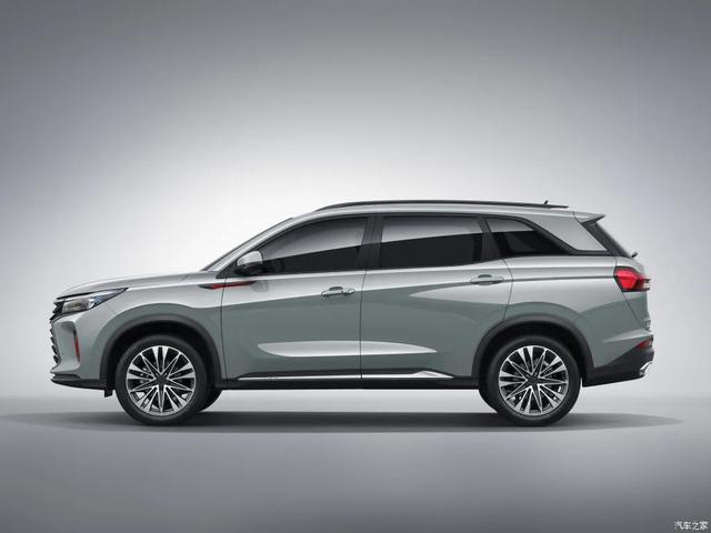 全新风光580：10万预算买中型SUV？300牛·米+2785mm轴距