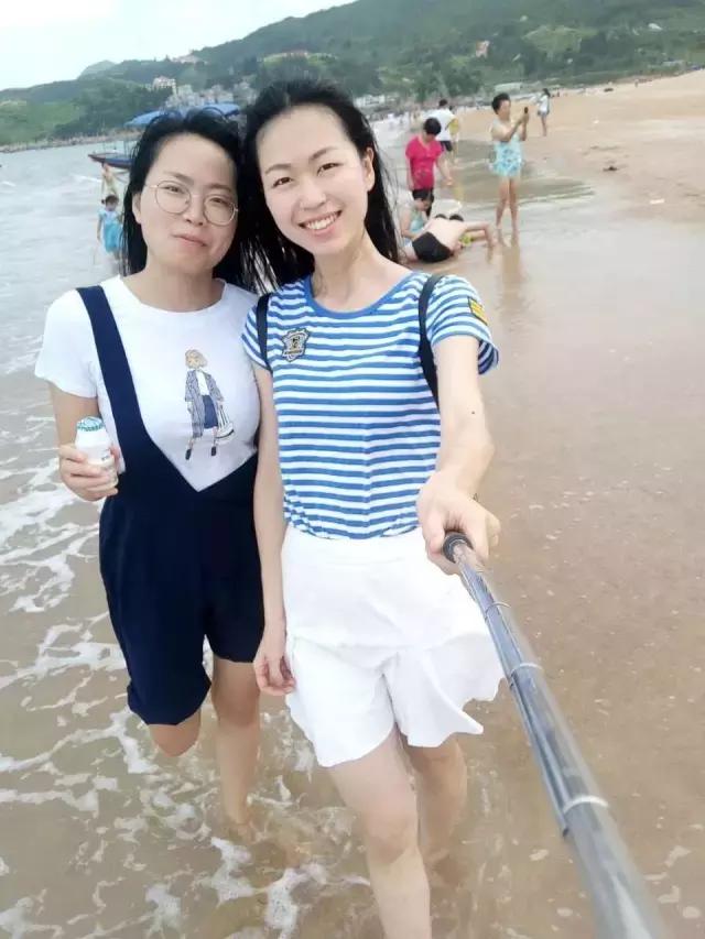 寿宁美女跑到海边“臭美”