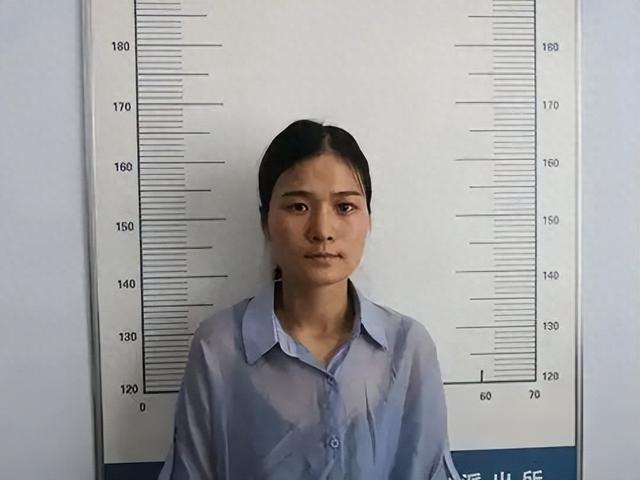 山东美女黑老大，靠怀孕取保候审逃跑，被悬赏30万通缉，还未落网